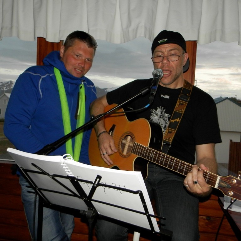 juli_2012__fjolskylduhatid_i_hrisey_13-15__097