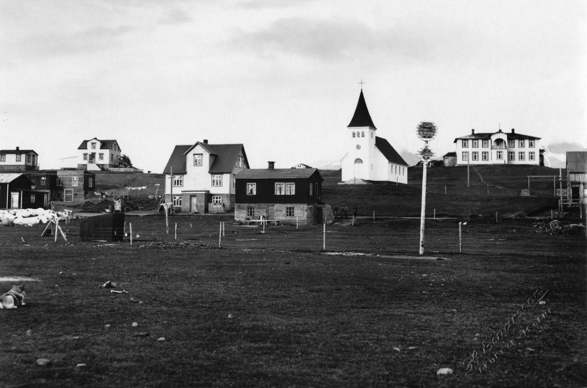 hrisey_ca1930.jpg