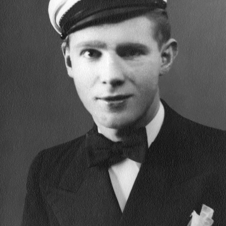 fridrik_thorvaldsson_student_1943