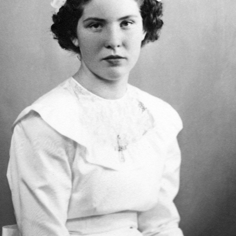 gudny_einars_fermd_1952_flutti_ur_hrisey_1947_nytt_2