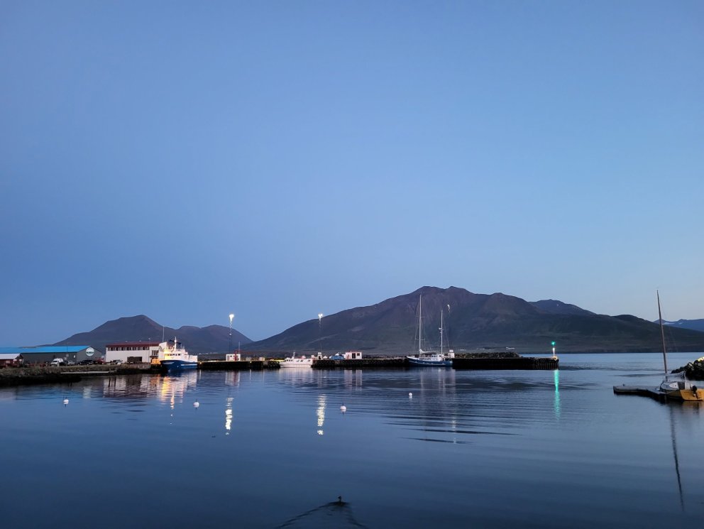 Haustkvöld við höfnina