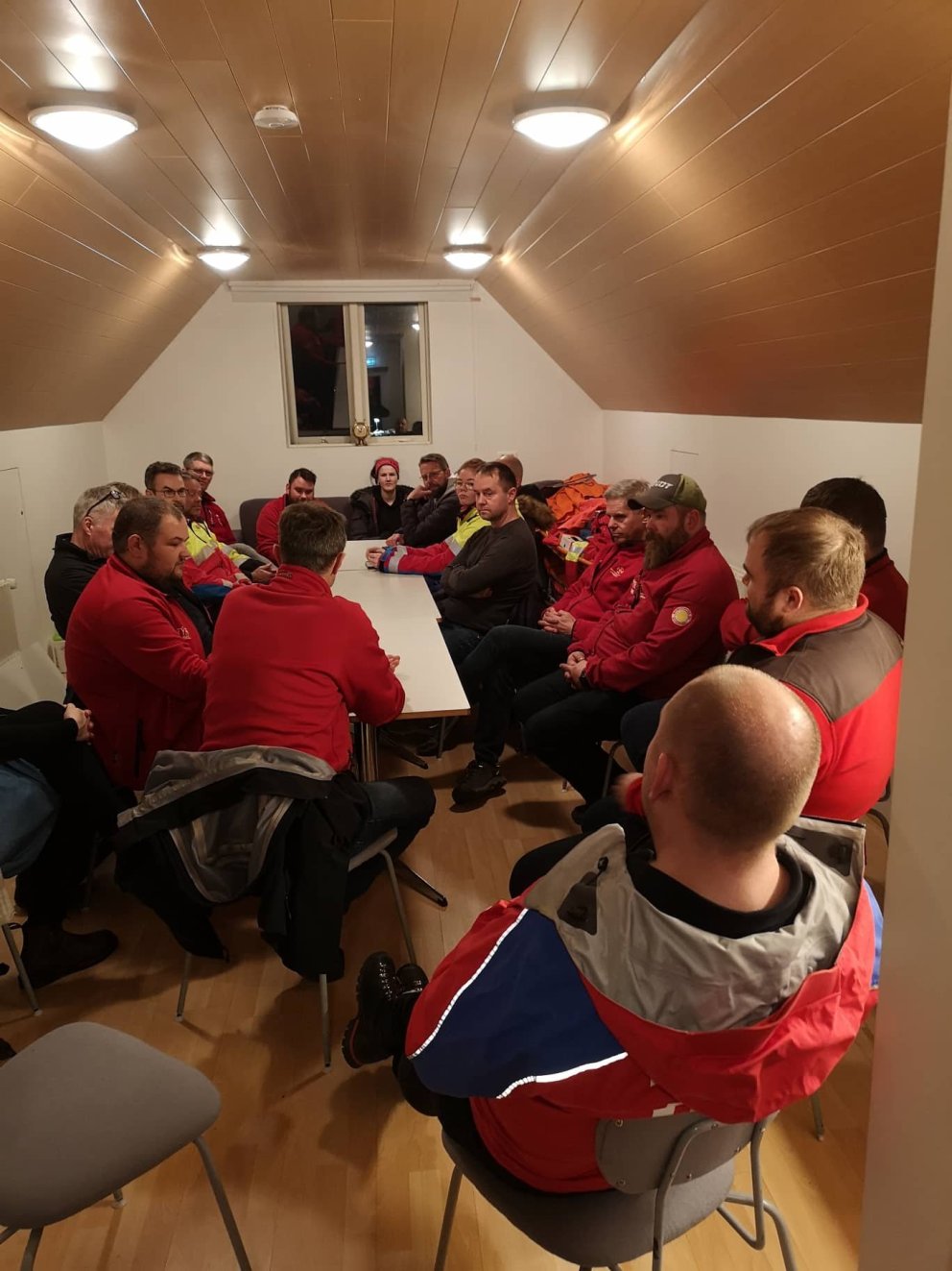 Svæðisstjórn í heimsókn hjá Björgunarsveit Hríseyjar