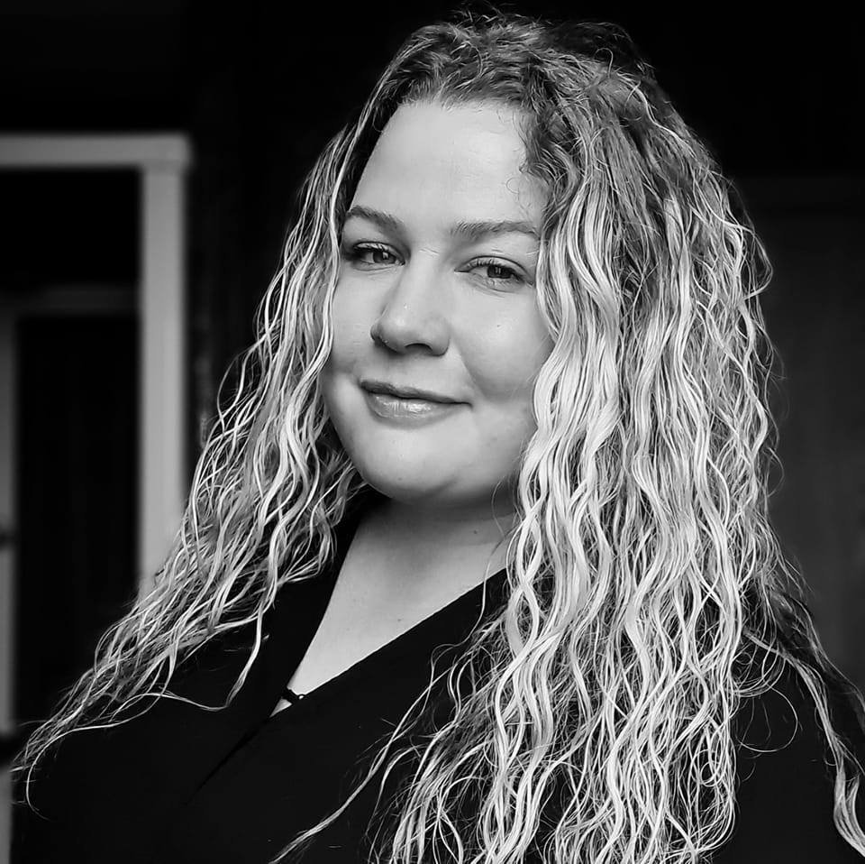 Ásrún Ýr er verkefnastýra í byggðaþróunarverkefninu Áfram Hrísey