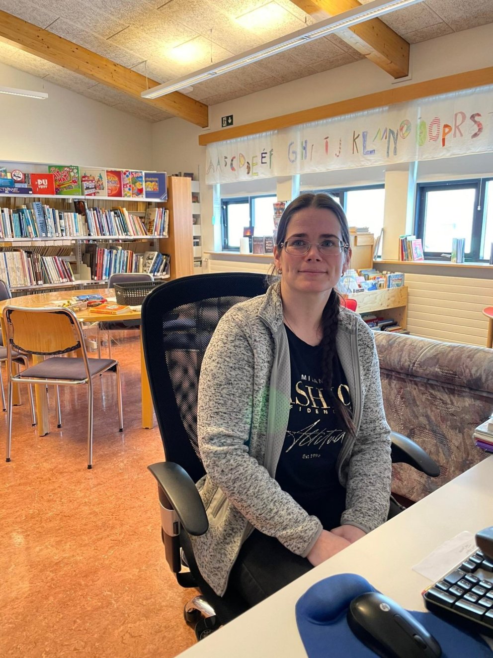 Díana Björg Sveinbjörnsdóttir, bókasafnsvörður í Hrísey