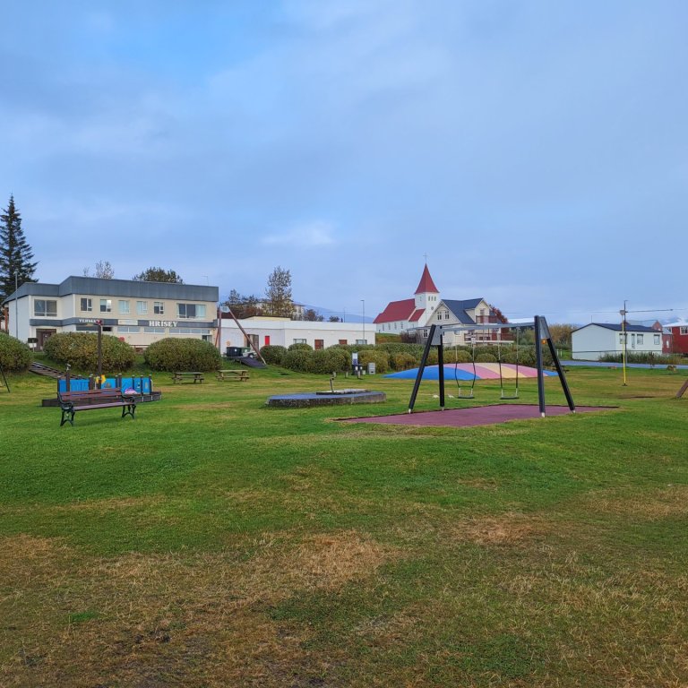 Húsnæðismál í Hrísey í fréttum