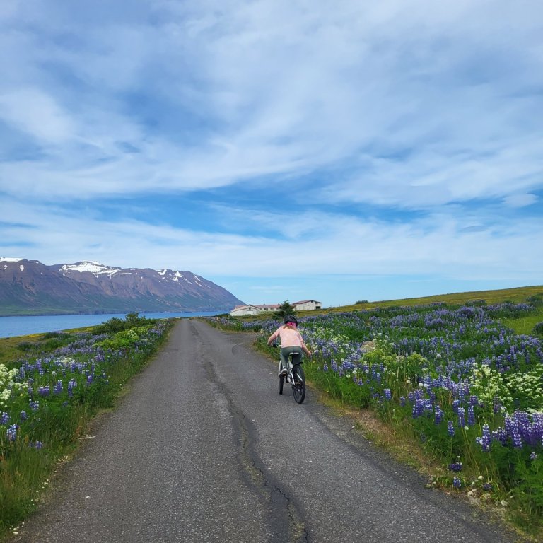 Hjólað þegar rigningin fer í frí