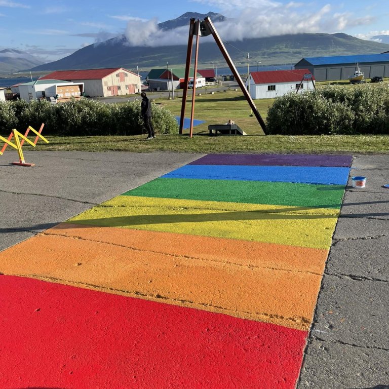 Hátíðarstemning í öllum litum í Hrísey